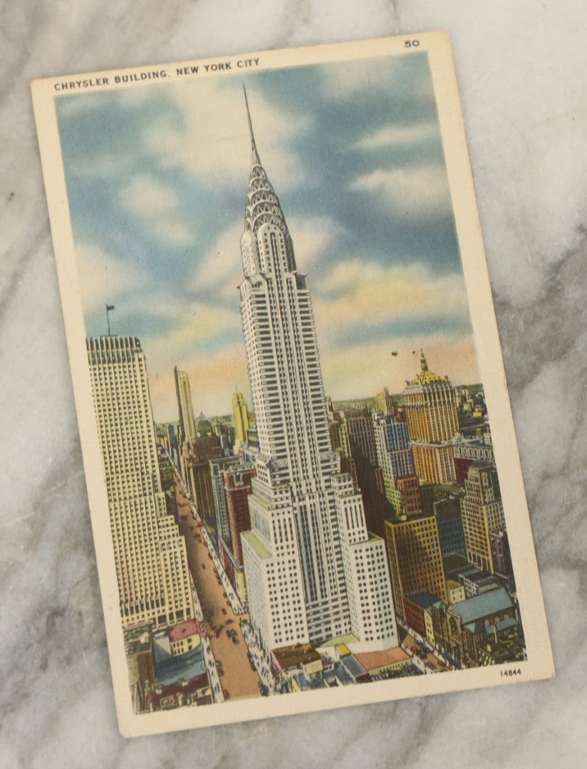 Lot 122 - Grouping Of Twelve Vintage Postcards Souvenir Postcards From New York City, New York, Including The Statue Of Liberty, Times Square, The Chrysler Building, Etc., Circa 1940s