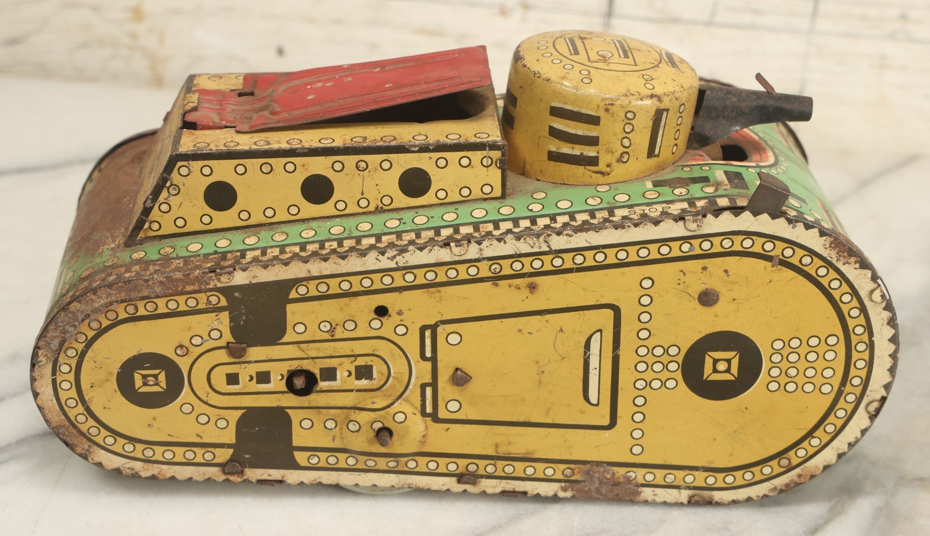 Lot 020 - Pair Of Vintage Tin Lithograph Toy Tanks Manufactured By Marx Toys, Fair Condition, Both Have Damage