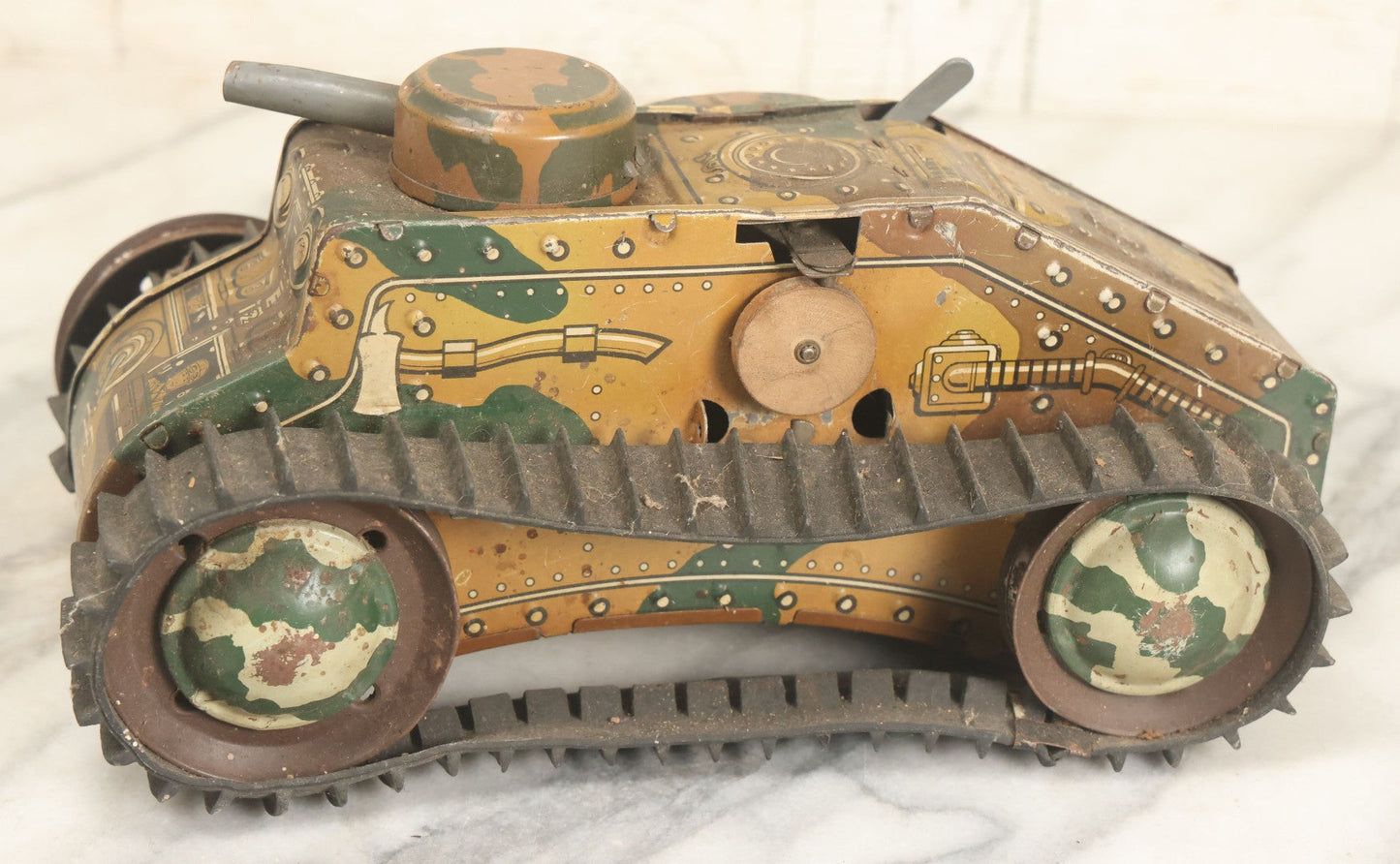 Lot 020 - Pair Of Vintage Tin Lithograph Toy Tanks Manufactured By Marx Toys, Fair Condition, Both Have Damage