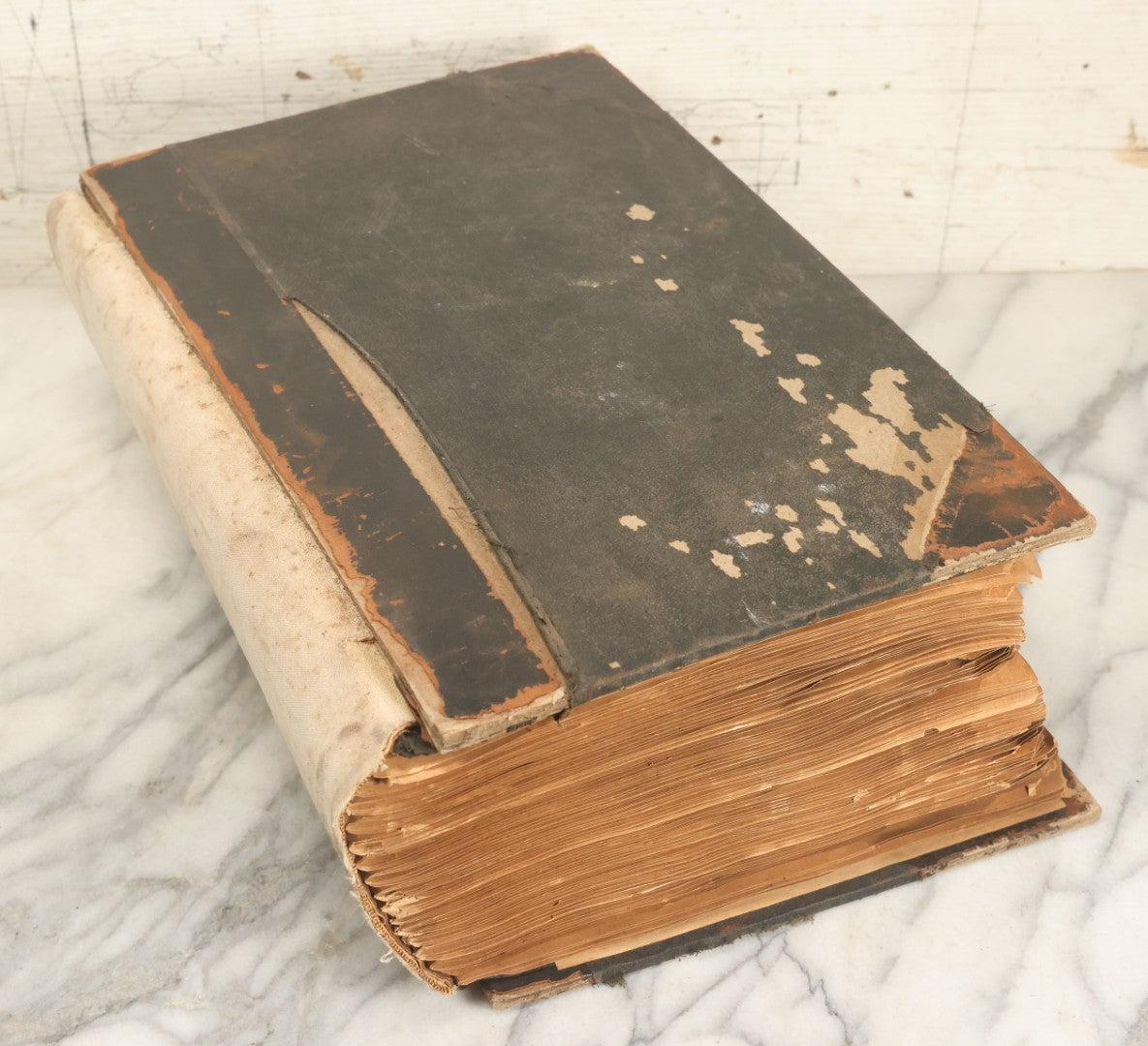 Lot 031 - Antique Sample Fabric Wool Swatch Book From Calumet Woolen Co., Styles No. And/Or Great River Woolen Co., Styles No. 6107-7785, Containing Dozens Of Fabric Samples, Missing Spine Covering, Circa 1894 