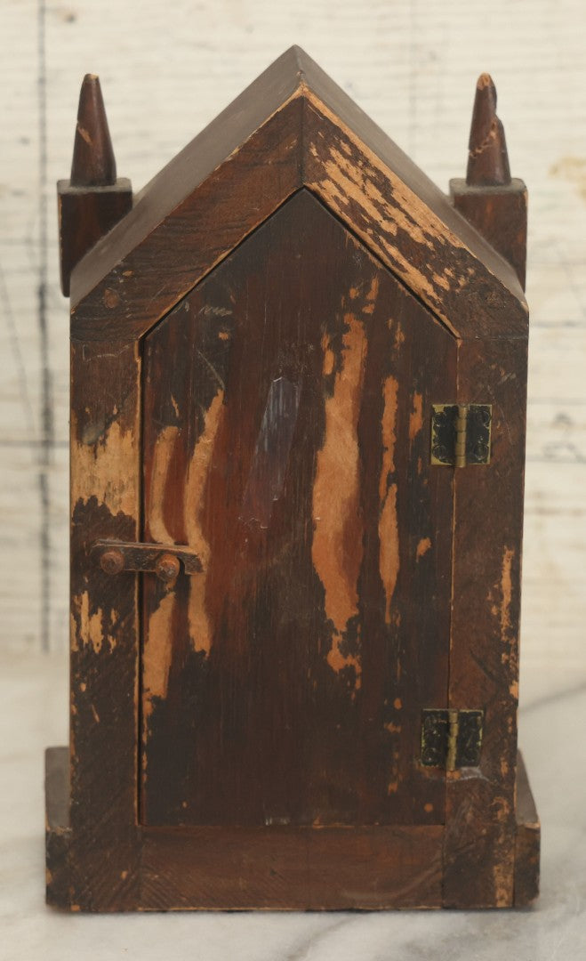 Lot 045 - Vintage Steeple Clock Style Pocket Watch Display Holder With Westclox Bull's Eye Pocket Watch (Not Working), Beehive Motif, Identification, Dated 1960