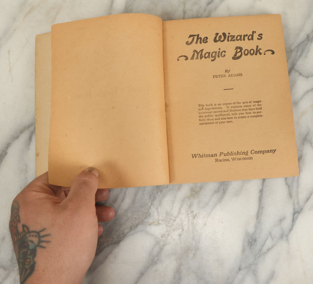 Lot 063 - Vintage "The Wizard's Magic Book" By Peter Adams, Copyright 1930, Whitman Publishing Company, Racine, Wisconsin, No. W-665
