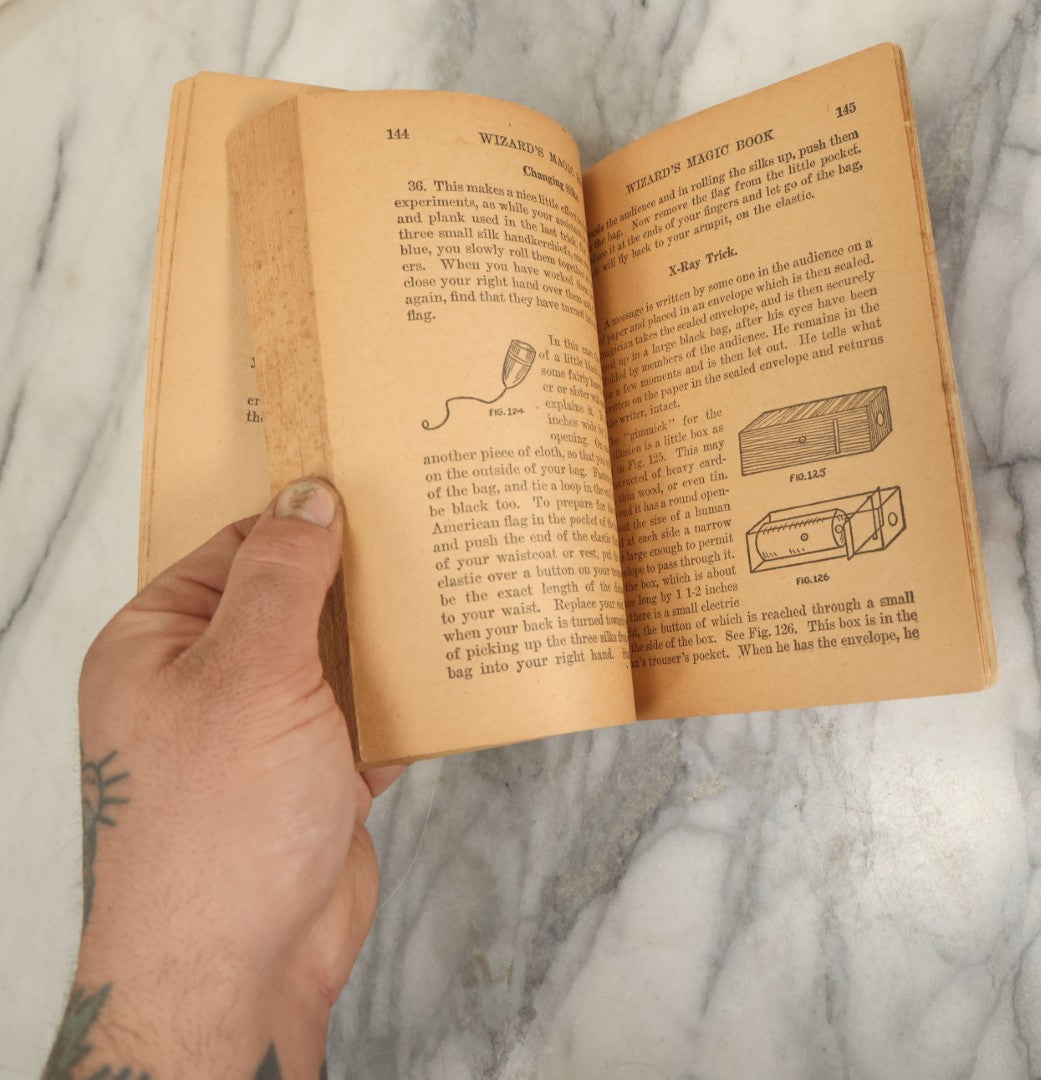 Lot 063 - Vintage "The Wizard's Magic Book" By Peter Adams, Copyright 1930, Whitman Publishing Company, Racine, Wisconsin, No. W-665