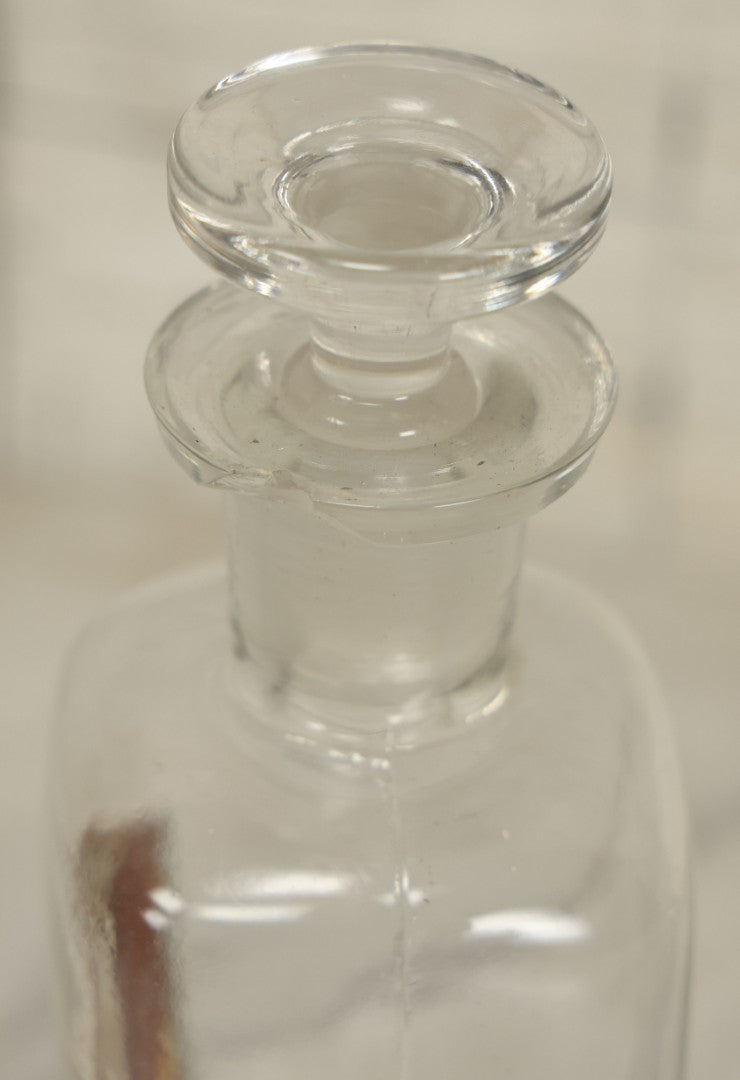 Lot 066 - Antique Whitall And Tatum Co. Glass Alcohol Apothecary Bottle Jar With Reverse Painted Glass Label, Note Chip To Lip Of Bottle, Crack In Label, 7" Height