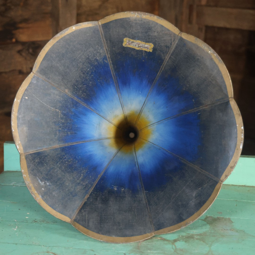 Antique Tin Phonograph Victrola Edison Horn, With Blue And Yellow Design, Manufactured By Babson Bros, Chicago, Circa 1910
