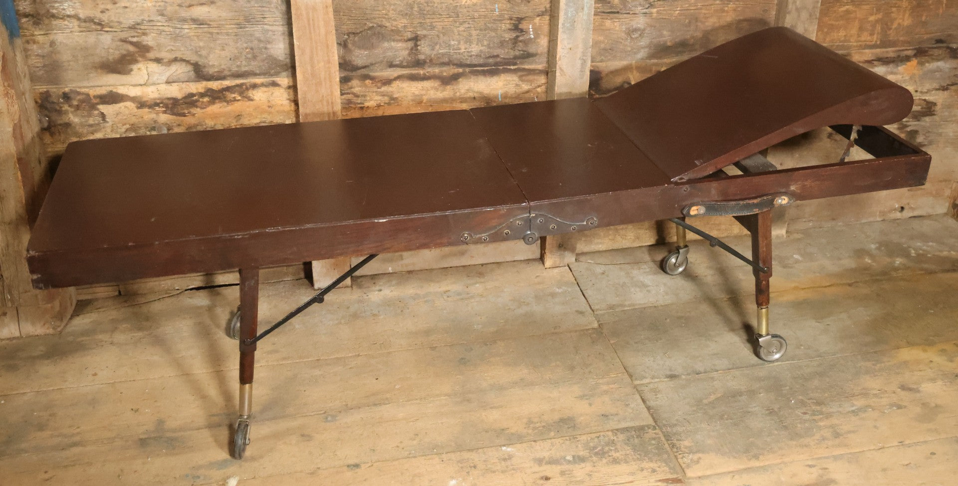 Antique Folding Traveling Embalming Table, Cooling Table, Gleason Board, Manufactured By Undertakers' Supply Co., Chicago, Dark Stain Finish