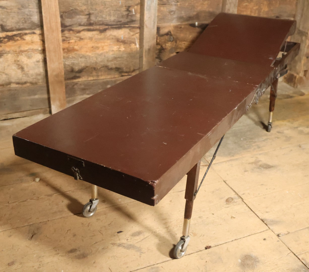 Antique Folding Traveling Embalming Table, Cooling Table, Gleason Board, Manufactured By Undertakers' Supply Co., Chicago, Dark Stain Finish