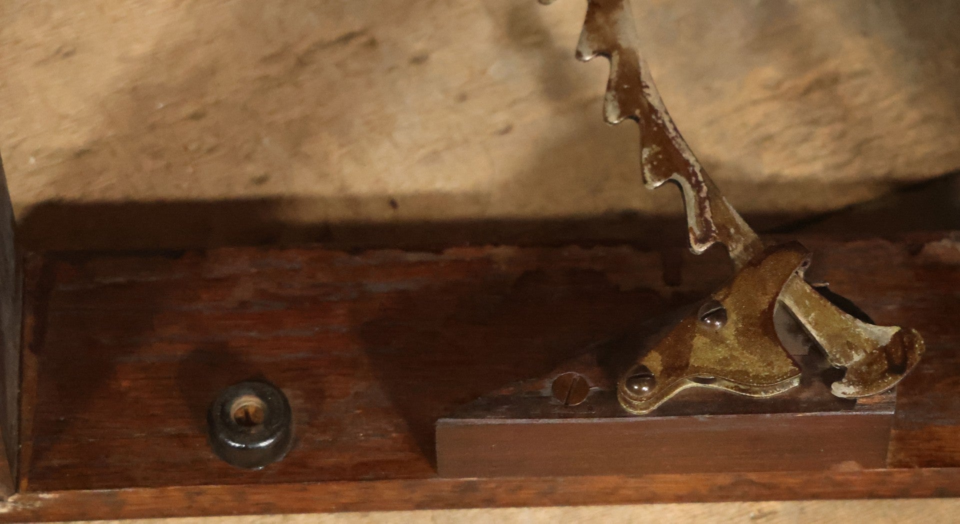 Antique Folding Traveling Embalming Table, Cooling Table, Gleason Board, Manufactured By Undertakers' Supply Co., Chicago, Dark Stain Finish