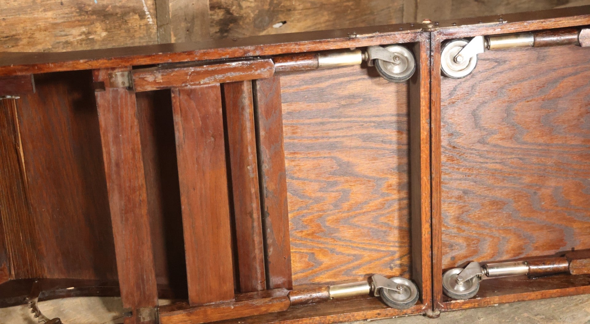 Antique Folding Traveling Embalming Table, Cooling Table, Gleason Board, Manufactured By Undertakers' Supply Co., Chicago, Dark Stain Finish