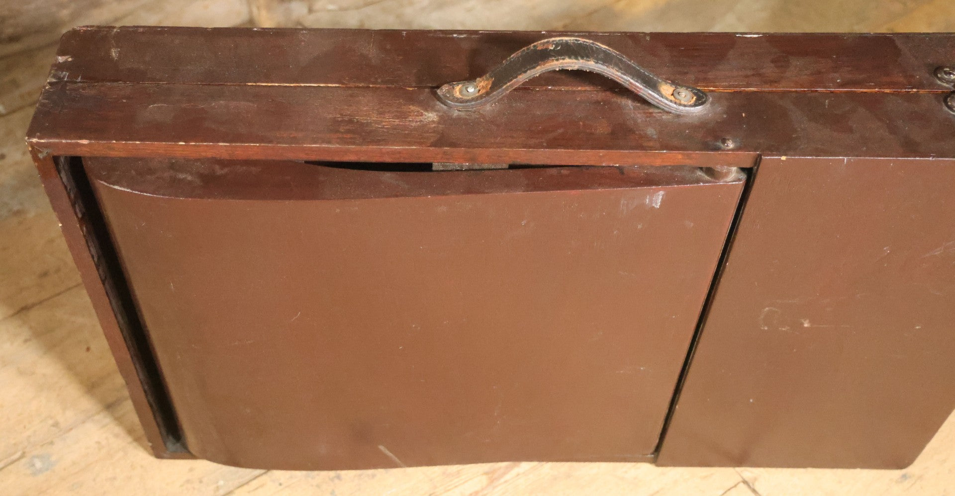 Antique Folding Traveling Embalming Table, Cooling Table, Gleason Board, Manufactured By Undertakers' Supply Co., Chicago, Dark Stain Finish