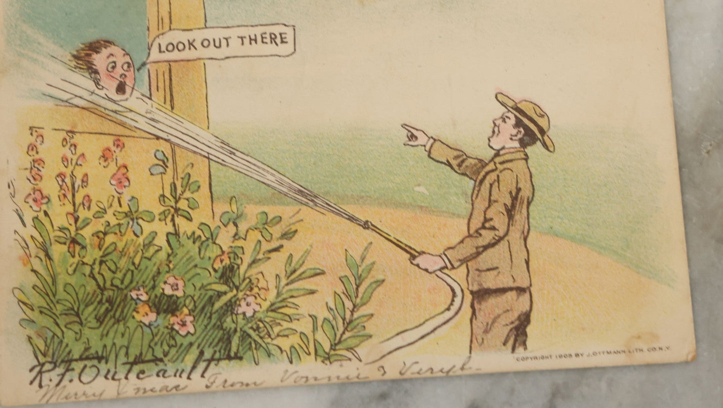 Lot 118 - Grouping Of 15 Various Antique And Vintage Postcards With Comic Subjects, Landmarks, Etc.