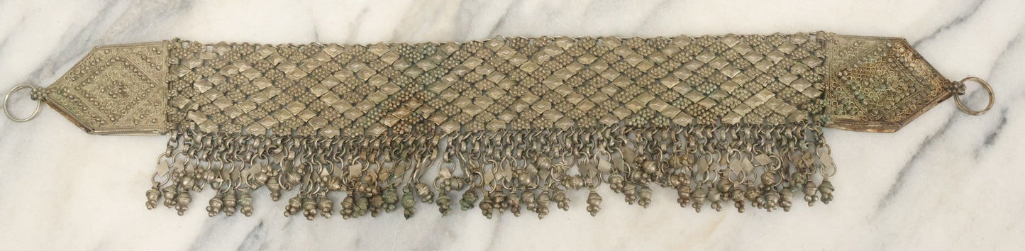 Lot 036 - Vintage Ornate Middle Eastern Headpiece "Parure De Tête" Jewelry With Jingling Metal Adornments