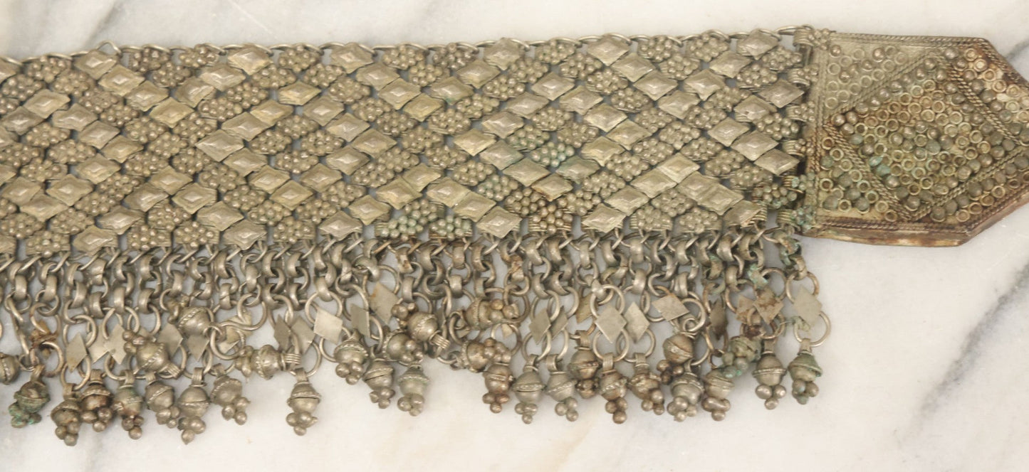 Lot 036 - Vintage Ornate Middle Eastern Headpiece "Parure De Tête" Jewelry With Jingling Metal Adornments