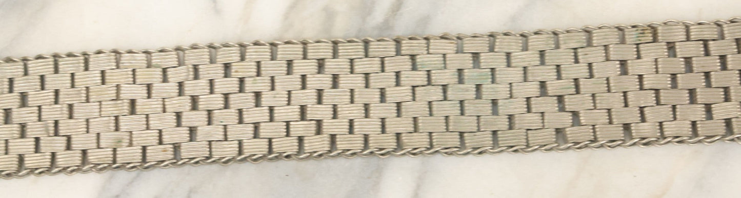 Lot 037 - Vintage Ornate Middle Eastern Metal Belt 