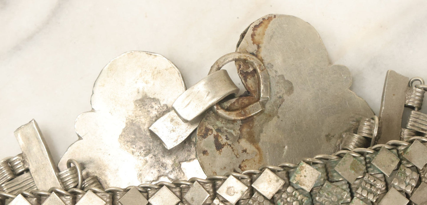 Lot 037 - Vintage Ornate Middle Eastern Metal Belt 