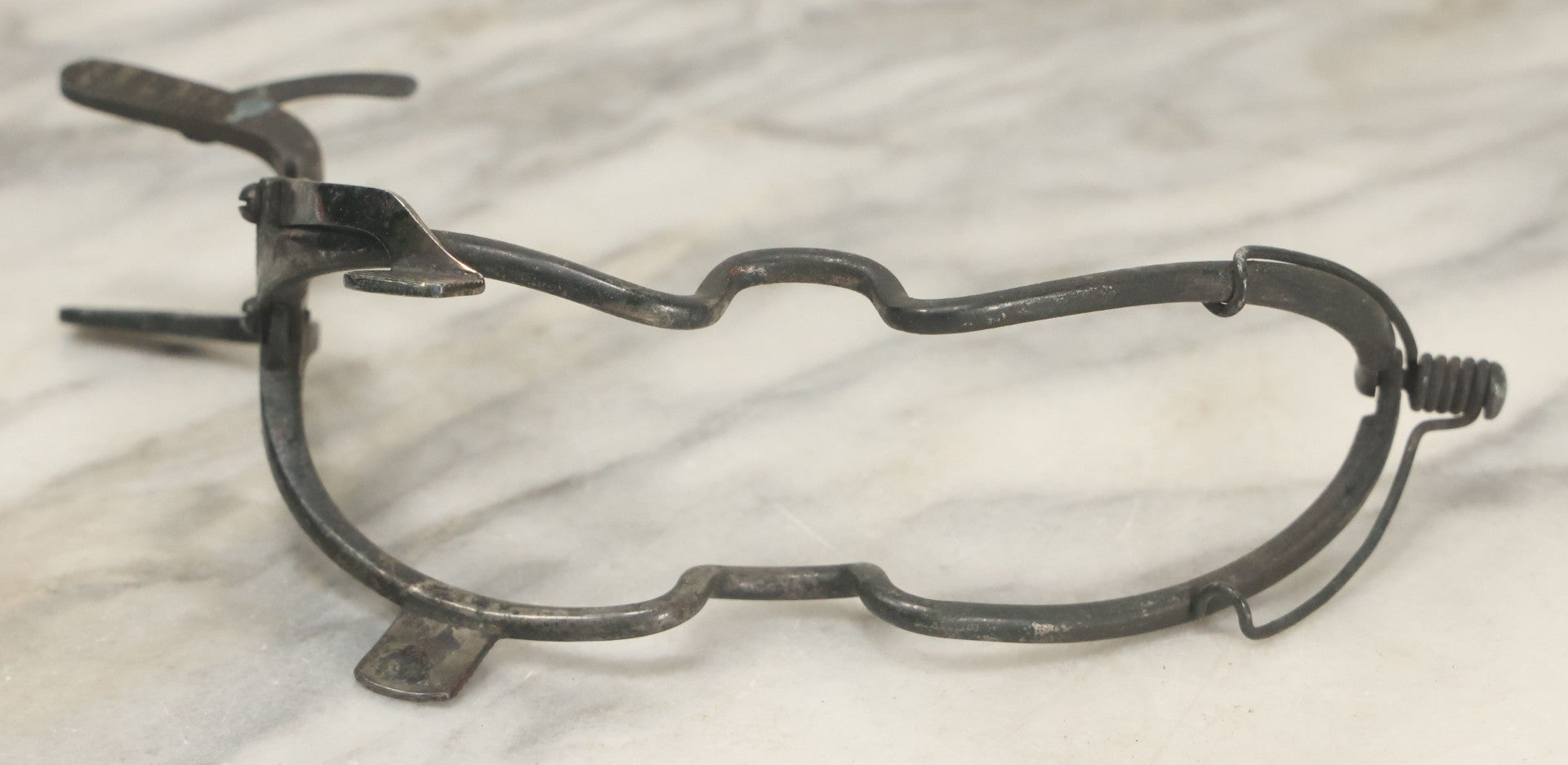 Lot 048 - Antique Dental Surgical Mouth Gag, Clamp To Hold Mouth Open, With Manufacturer's Mark, R. Whitelaw