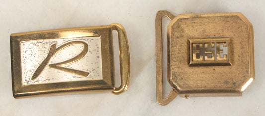 Lot 081 - Pair Of Vintage And Antique Brass Belt Buckles Including "R" And "E.S.E."