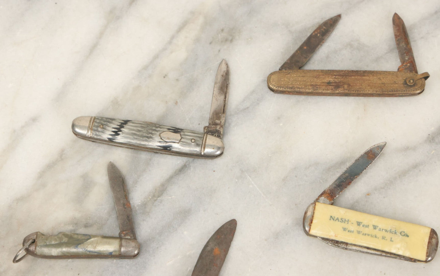 Lot 084 - Grouping Of Ten Vintage Pocket Knives As Found, Varying Condition, Some With Broken Blades