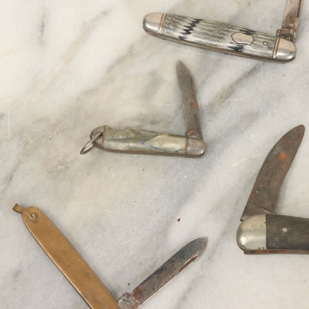 Lot 084 - Grouping Of Ten Vintage Pocket Knives As Found, Varying Condition, Some With Broken Blades