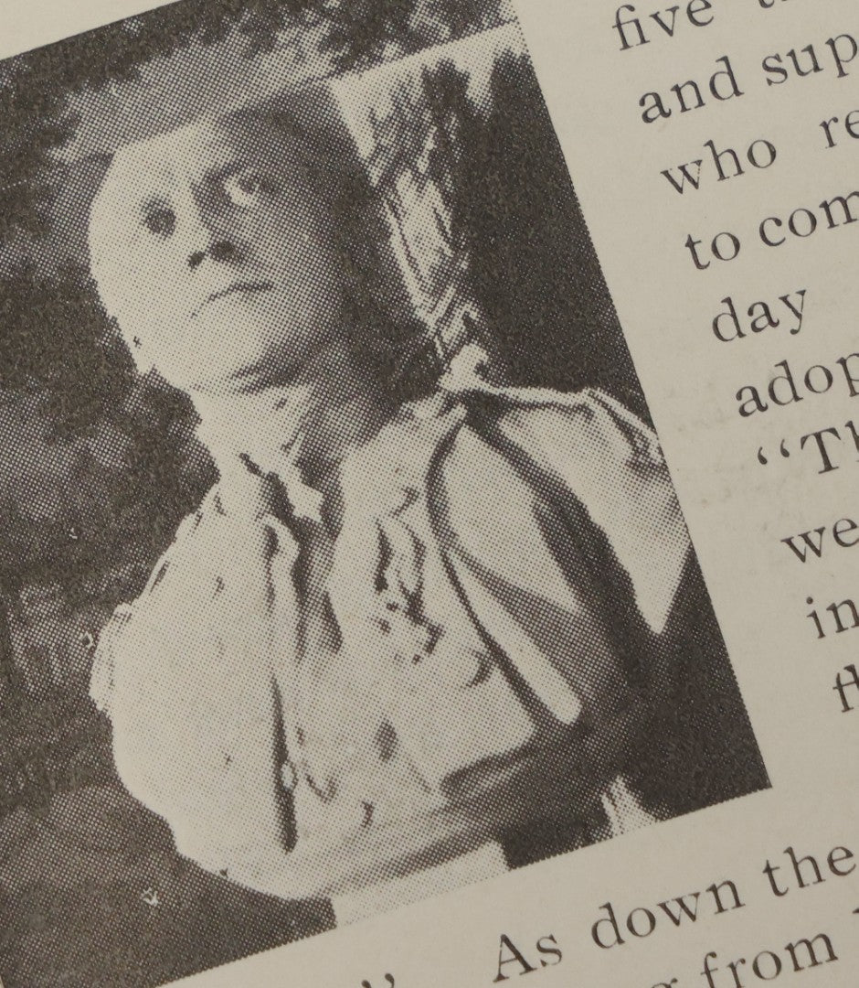 Lot 101 - "Praises On Tombs In The Old North Burial Ground Where Sleep Patriots Of The Revolution" Vintage Pamphlet Booklet Of Eulogies, Epitaphs, And Inscriptions By Arthur I. Harriman, Signed By The Author, 1932