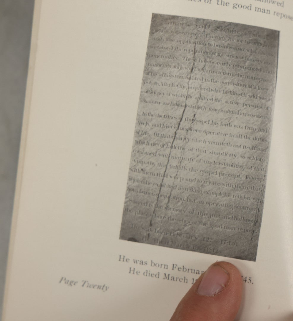 Lot 101 - "Praises On Tombs In The Old North Burial Ground Where Sleep Patriots Of The Revolution" Vintage Pamphlet Booklet Of Eulogies, Epitaphs, And Inscriptions By Arthur I. Harriman, Signed By The Author, 1932