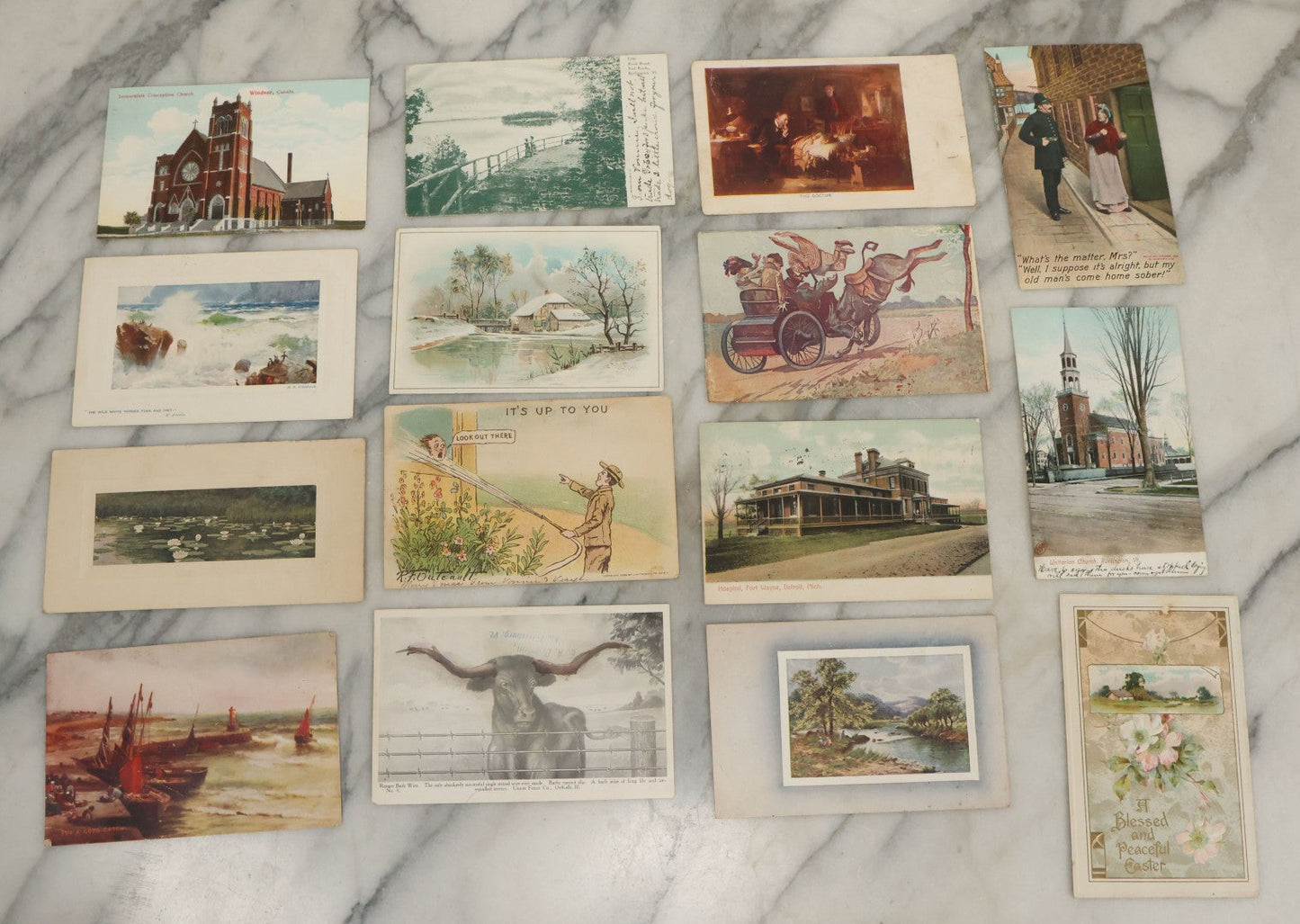 Lot 118 - Grouping Of 15 Various Antique And Vintage Postcards With Comic Subjects, Landmarks, Etc.
