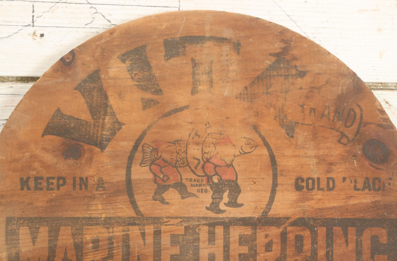 Lot 078 - Vintage Vita Brand Marine Herring Fish Advertising Barrel Lid, As Found, With Wear, 10-1/2" Diameter