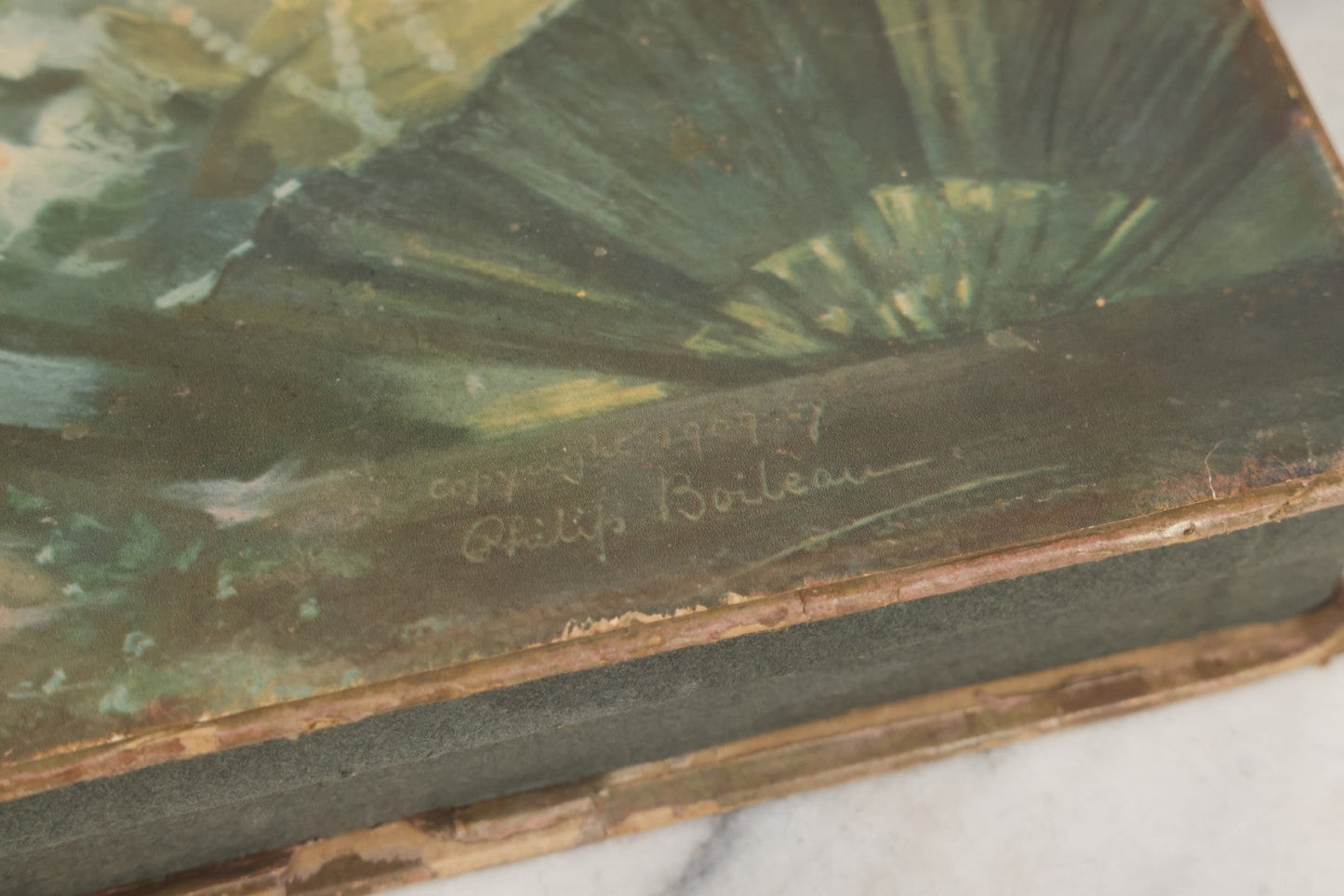 Lot 084 - Antique Large Size Chocolate Box With Cover Art Of Three Beautiful Edwardian Women Titled "At The Opera" By Philip Boileau (1863-1917), Dolly Varden Chocolate Company, Cincinnati, New York, And Saint Louis