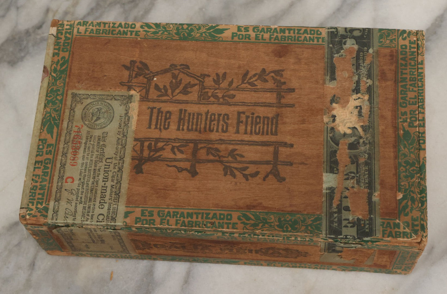 Lot 098 - Antique Wooden Cigar Box With Lithographed Label For The Hunter's Friend Cigars, With Hunter And Dog Graphics On Internal Label