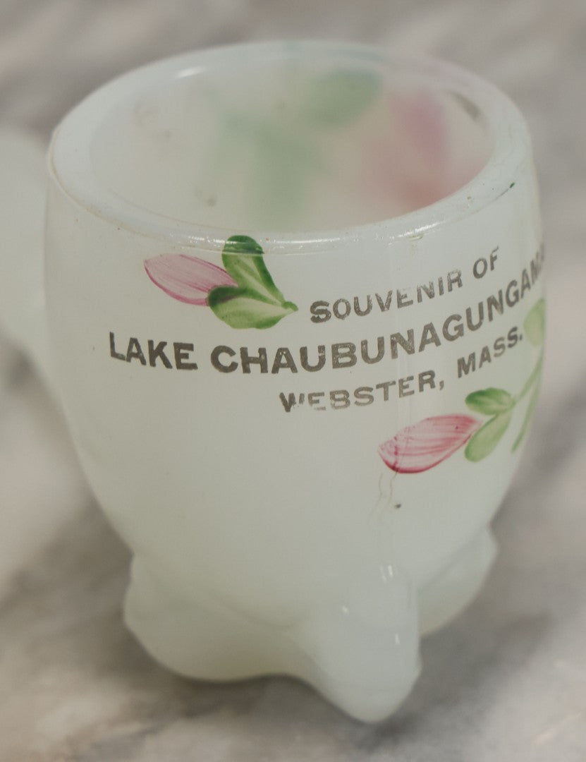 Lot 102 - Antique Glass Pipe Souvenir Of Lake Chaubunagungamaug A.K.A. Lake Char­Gogg­A­Gogg­Man­Chaugg­A­Gogg­Chau­Bun­A­Gung­A­Maugg A.K.A. Webster Lake, Webster, Massachusetts