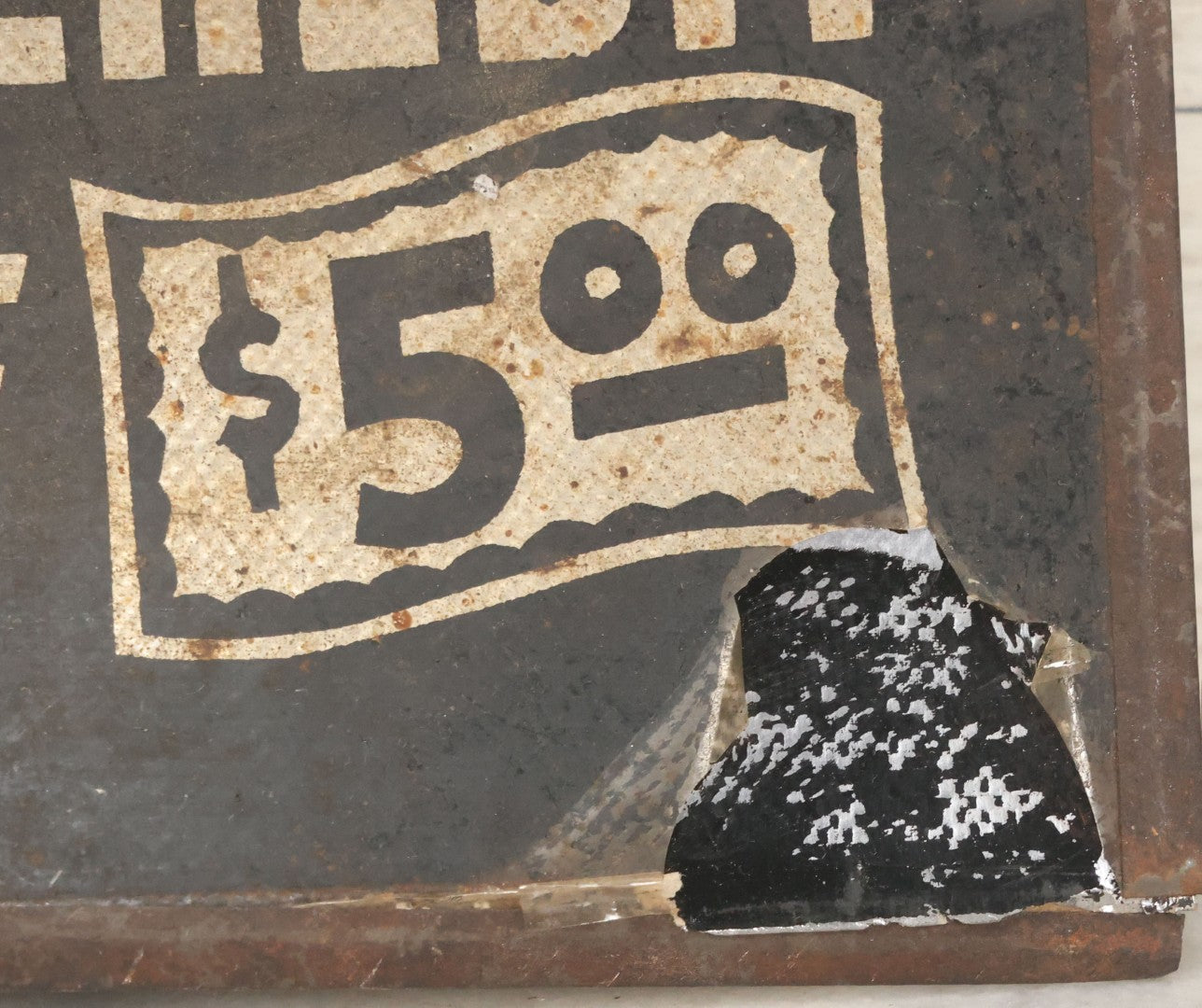 Lot 109 - Vintage Comic Novelty Shop Sign "If You Believe In Credit Loan Me $5.00," Note Wear And Warping, 8-5/8" x 6-1/2"