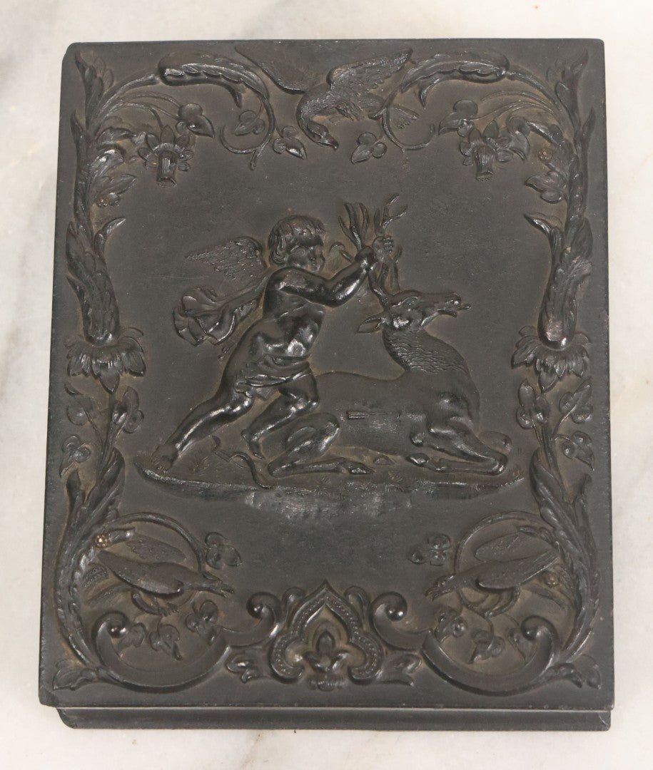 Lot 113 - Antique 1/4 Plate Tintype Photograph Of Civil War Era Soldier In Figural Thermoplastic Union Case With Cherub Battling Deer, Bird Adornments, Manufactured By Littlefield, Parsons, And Co., Note Photo Is Underexposed