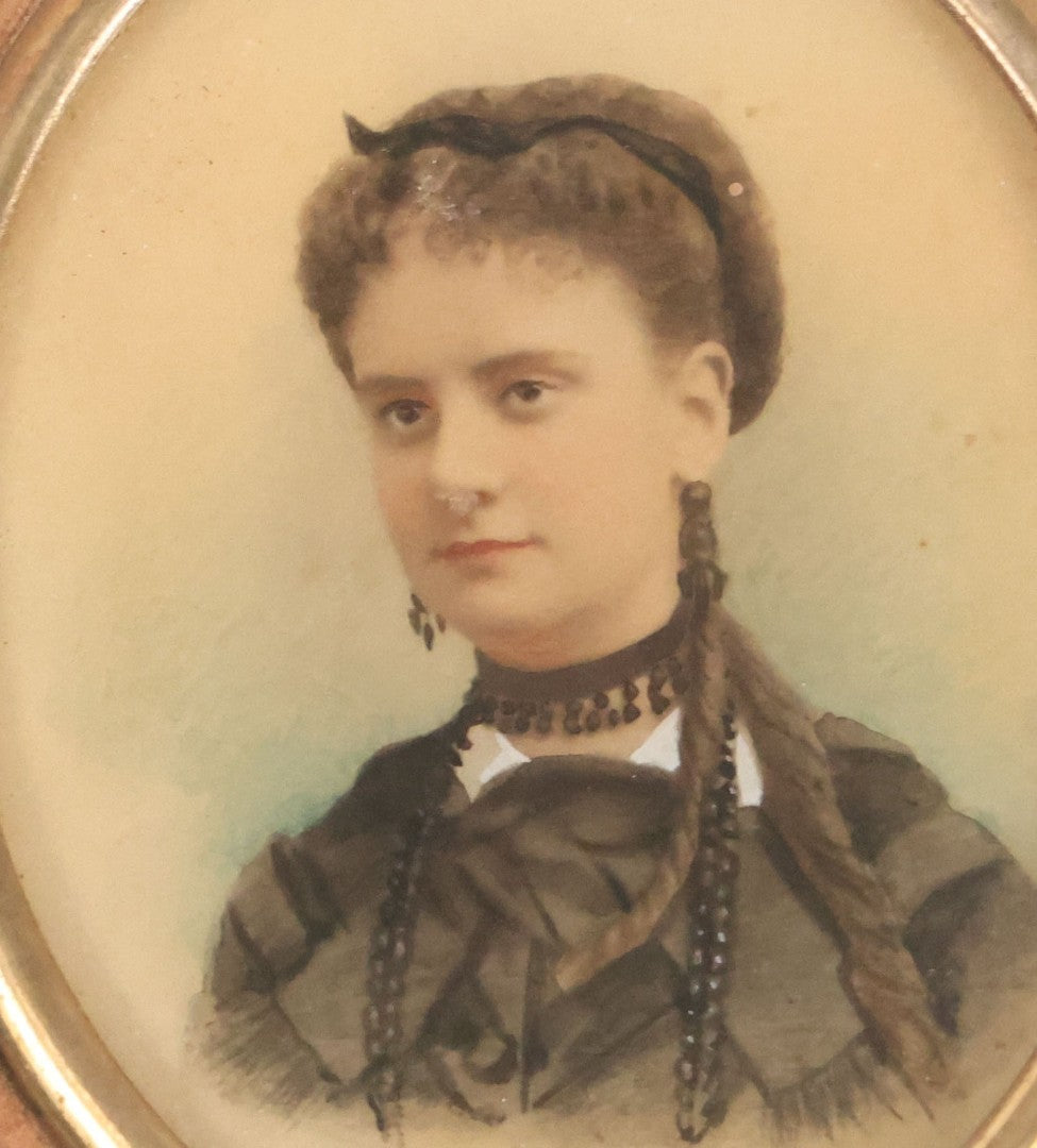 Lot 119 - Antique Color Painting Over Photograph Of Pretty Young Woman With Long Brown Hair, Dangly Earrings, In Figural Oval Thermoplastic Photo Case With Women, Baby And Dog