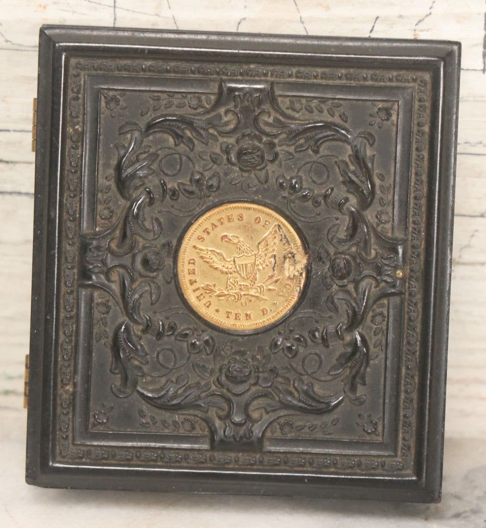 Lot 122 - Antique 1/6th Plate Hard Image Thermoplastic Case With Patriotic Motif, United States Of America Seal With Eagle, Faux Ten Dollar Coin, Genuine Union Case, By S. Peck & H. Halverson, Circa 1860