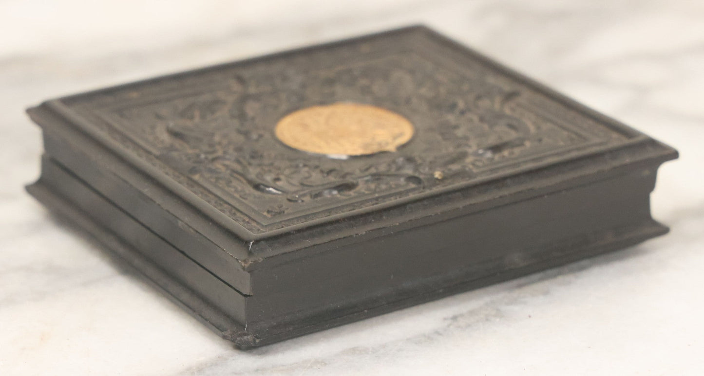 Lot 122 - Antique 1/6th Plate Hard Image Thermoplastic Case With Patriotic Motif, United States Of America Seal With Eagle, Faux Ten Dollar Coin, Genuine Union Case, By S. Peck & H. Halverson, Circa 1860