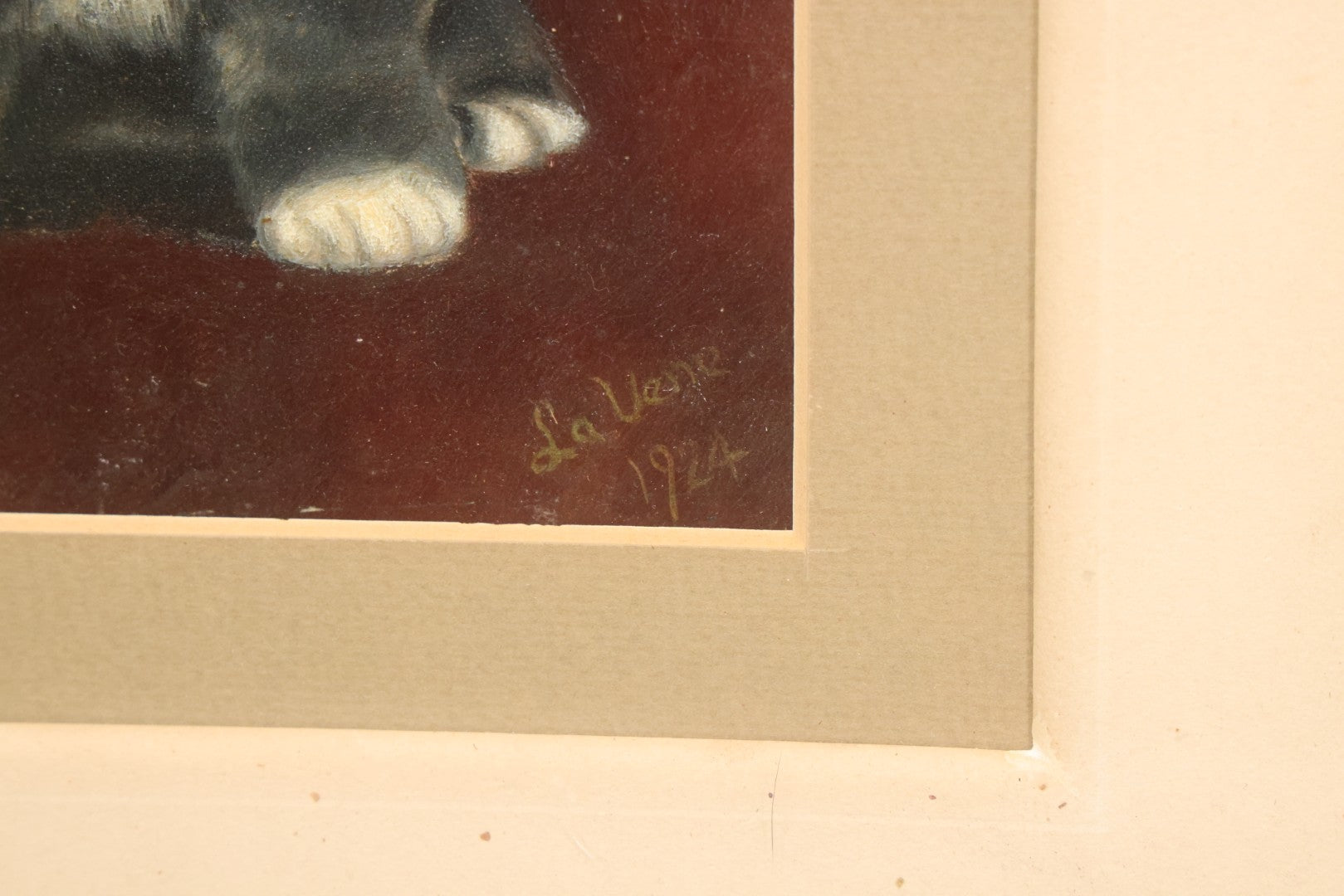 Lot 016 - Antique Painting Of Kitten With Red Background, After A Popular Postcard Design Artist Signed L.A. Vene, 1924, In Frame With Double Mat, 13-1/2" x 16"