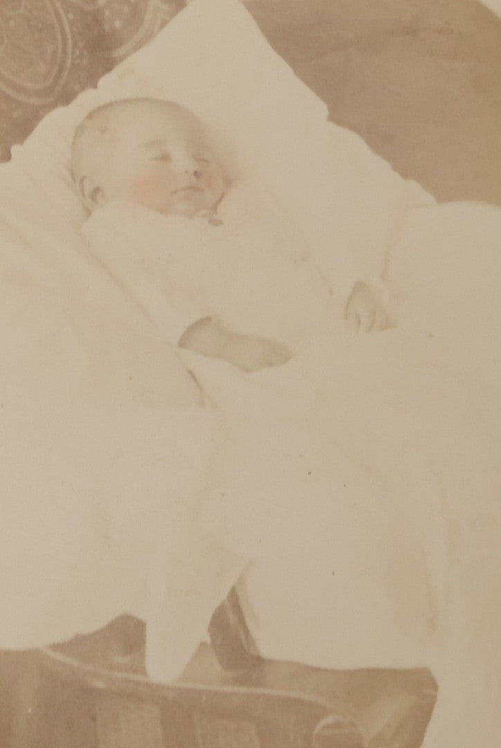 Lot 025 - Antique Carte De Visite C.D.V. Postmortem Photograph Baby Seated In Wooden Chair 