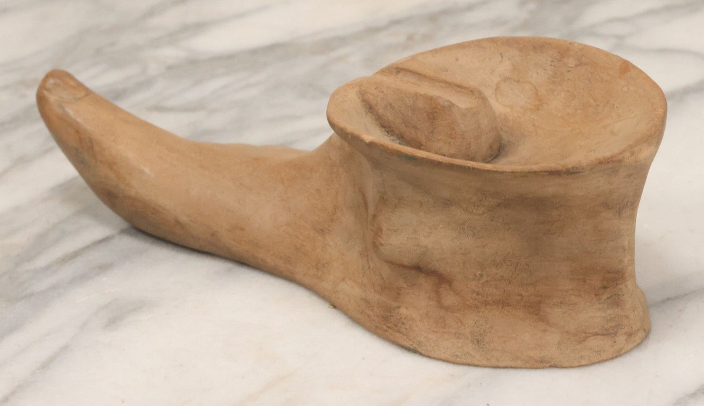 Lot 045 - Vintage Folk Art Carved Wooden Foot Single Cigarette Ashtray