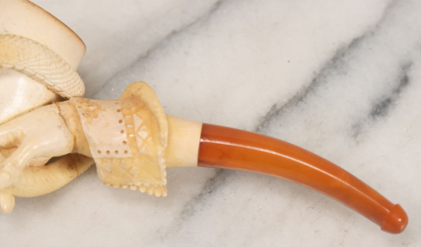 Lot 046 - Vintage Carved Meerschaum Hand Holding Snake Pipe With Stem In Original Case, Note Several Repairs