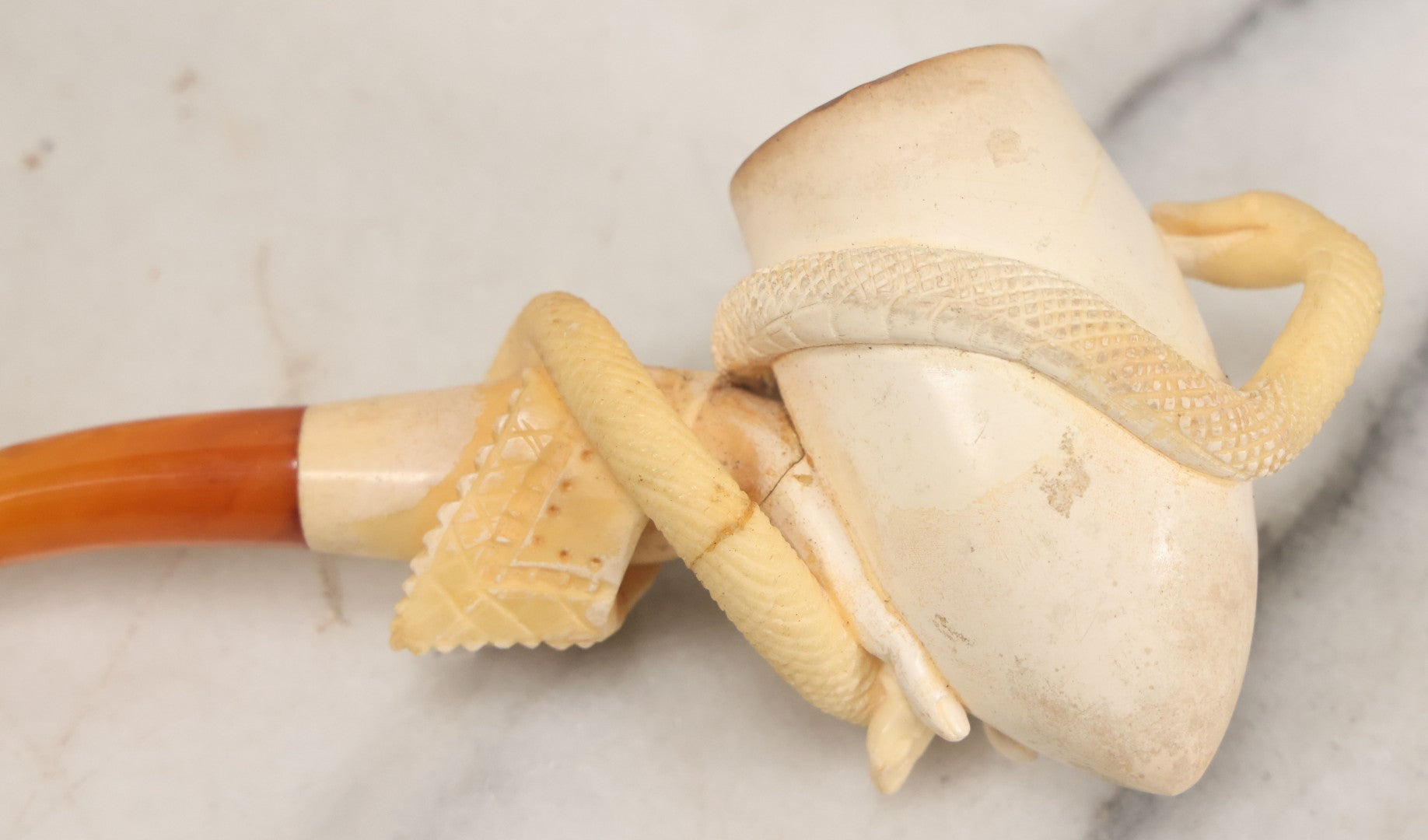 Lot 046 - Vintage Carved Meerschaum Hand Holding Snake Pipe With Stem In Original Case, Note Several Repairs
