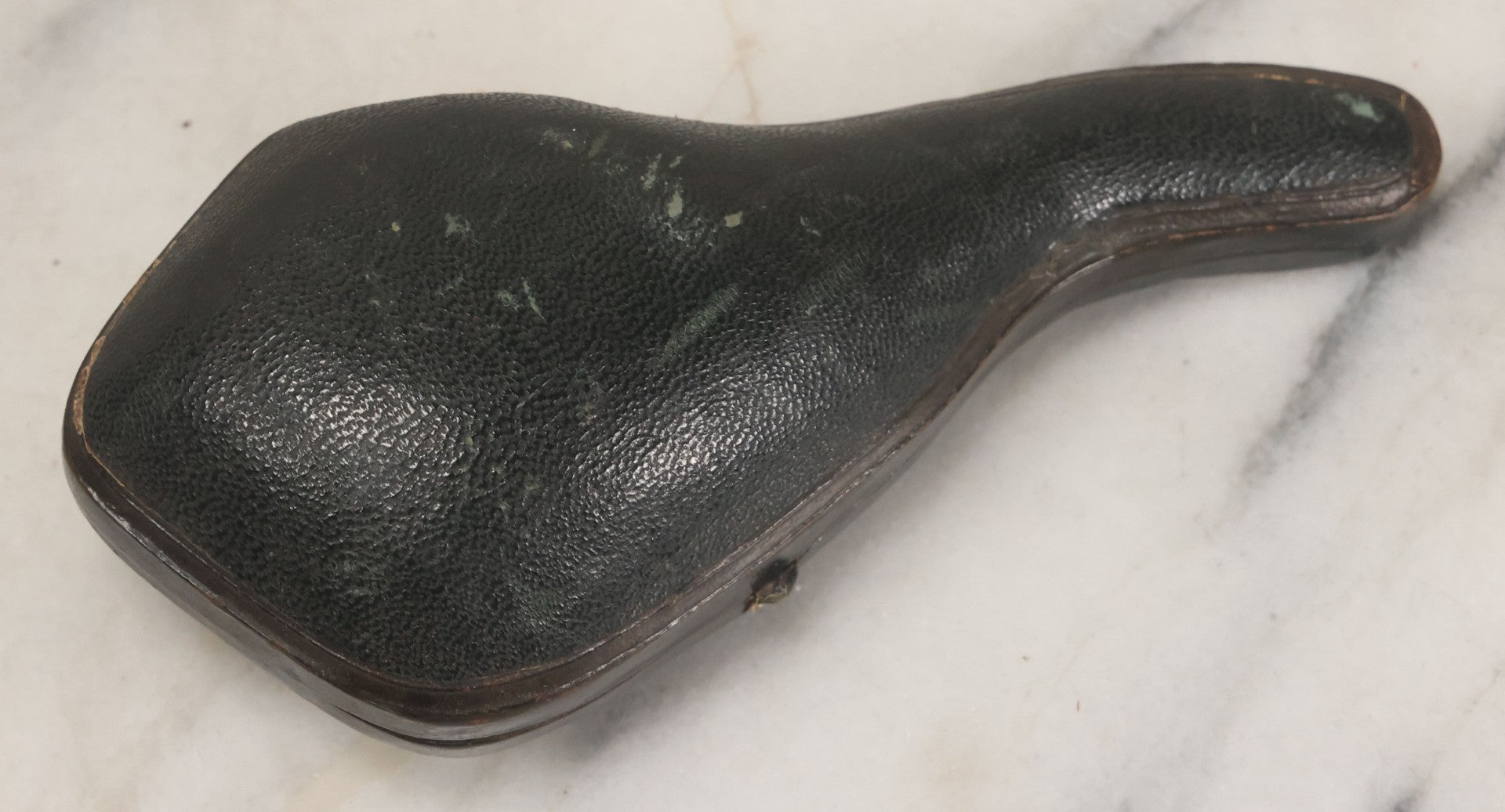 Lot 046 - Vintage Carved Meerschaum Hand Holding Snake Pipe With Stem In Original Case, Note Several Repairs