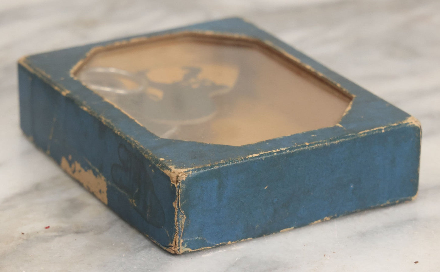 Lot 047 - Vintage "Ring A Tail" Black Cat Dexterity Game, "Get The Five Rings On The Cats Tail," Manufactured By The A.C. Gilbert Company, New Haven, Connecticut, Printed In U.S.A.