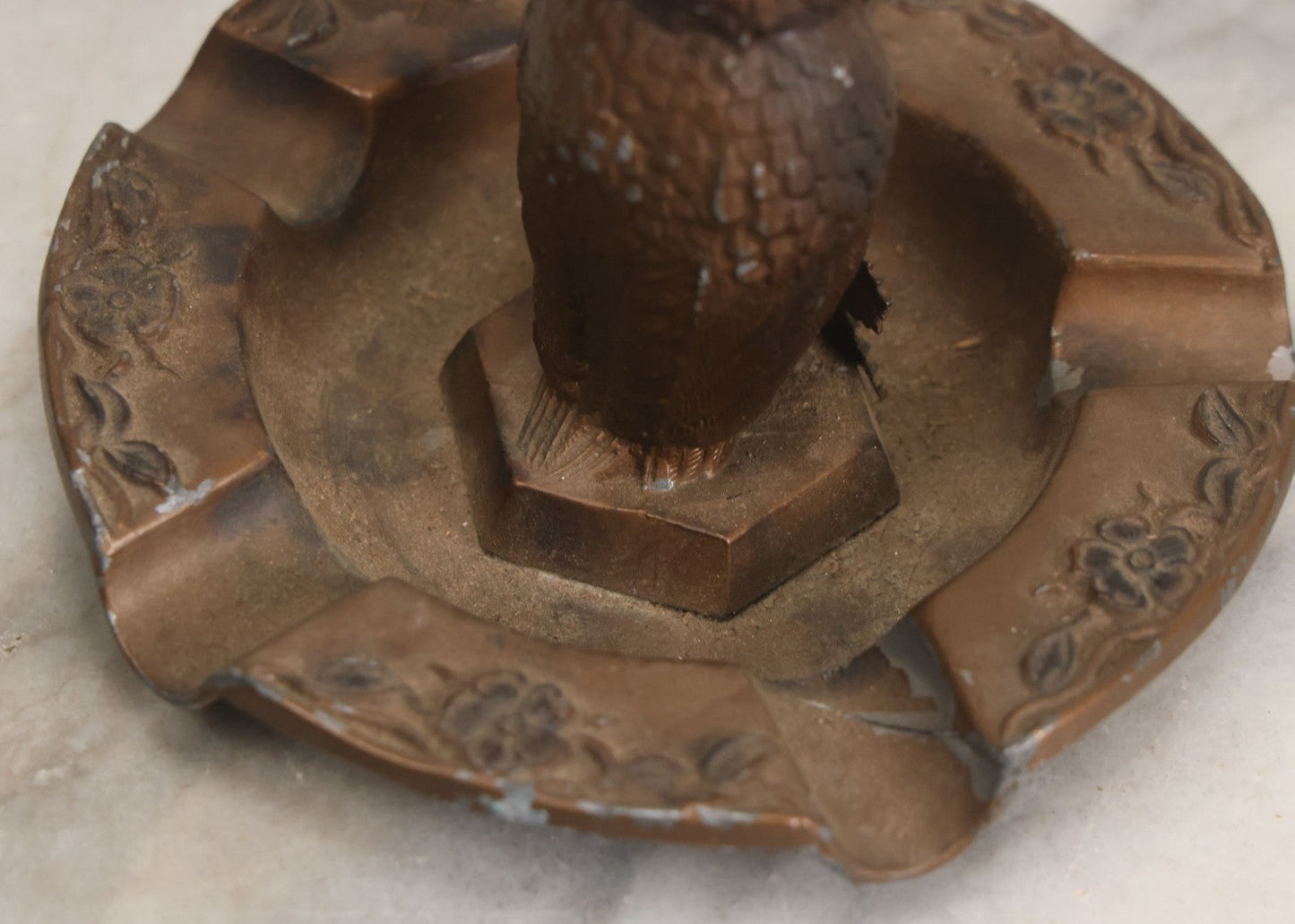 Lot 059 - Vintage Cast Pot Metal Ashtray With Owl With Red Gem Eyes, Souvenir Of Montreal Canada, With Montreal Maple Leaf, Bronze Paint