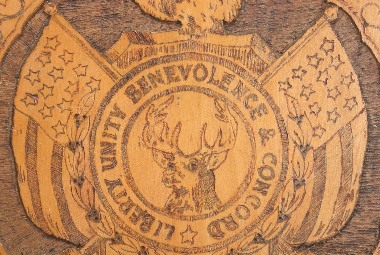 Lot 076 - Antique Wood Burned Pyrography Wall Hanging Plaque For The Foresters Of America, Fraternal Order, With Eagle And American Flags, Flemish Art Co., New York, No. 854, 14-3/4" Diameter