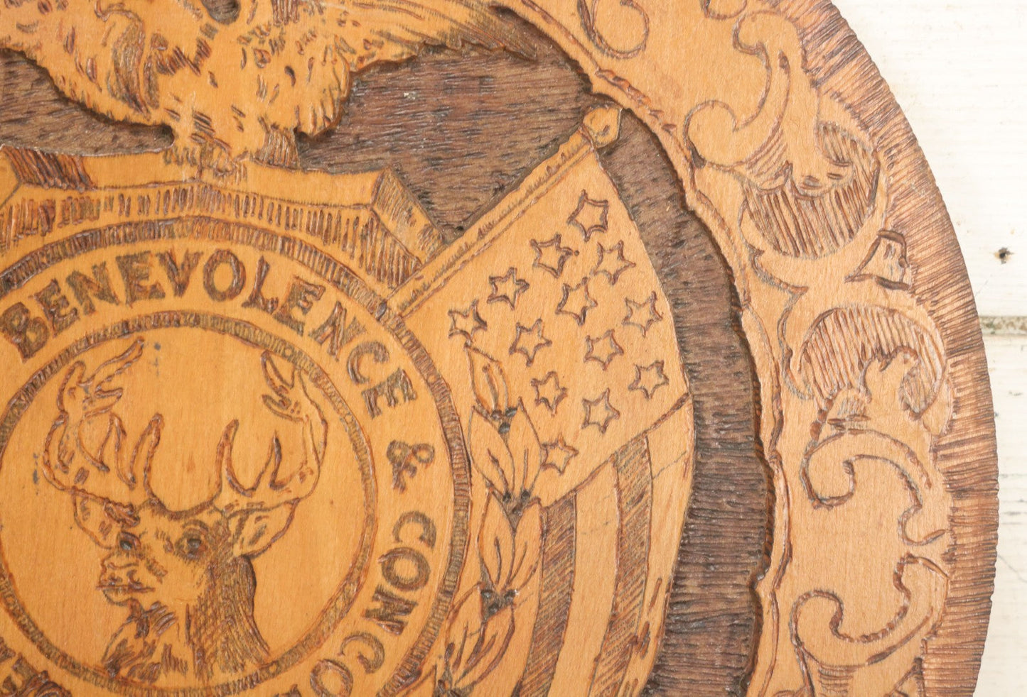 Lot 076 - Antique Wood Burned Pyrography Wall Hanging Plaque For The Foresters Of America, Fraternal Order, With Eagle And American Flags, Flemish Art Co., New York, No. 854, 14-3/4" Diameter