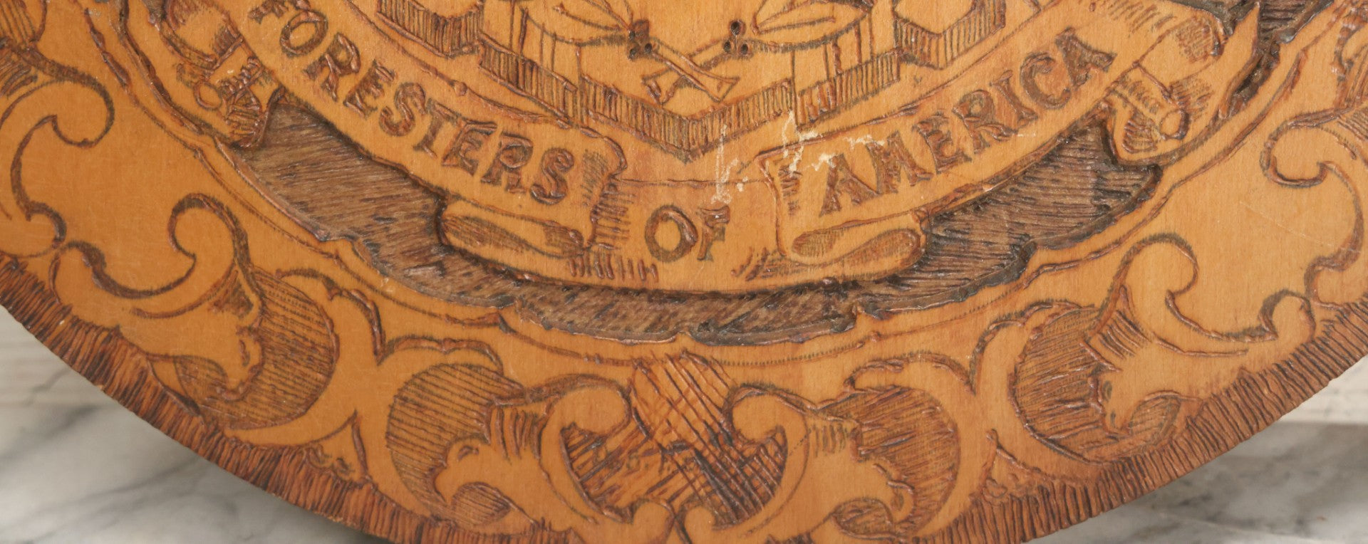 Lot 076 - Antique Wood Burned Pyrography Wall Hanging Plaque For The Foresters Of America, Fraternal Order, With Eagle And American Flags, Flemish Art Co., New York, No. 854, 14-3/4" Diameter