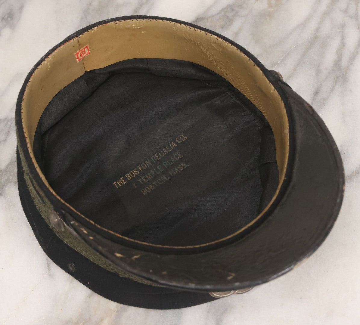 Lot 005 - Antique Odd Fellows I.O.O.F. Cap With Three Links Pin And Buttons, Lodge No. 110 Size 6-7/8, Manufactured By The Boston Regalia Co., Boston, Massachusetts