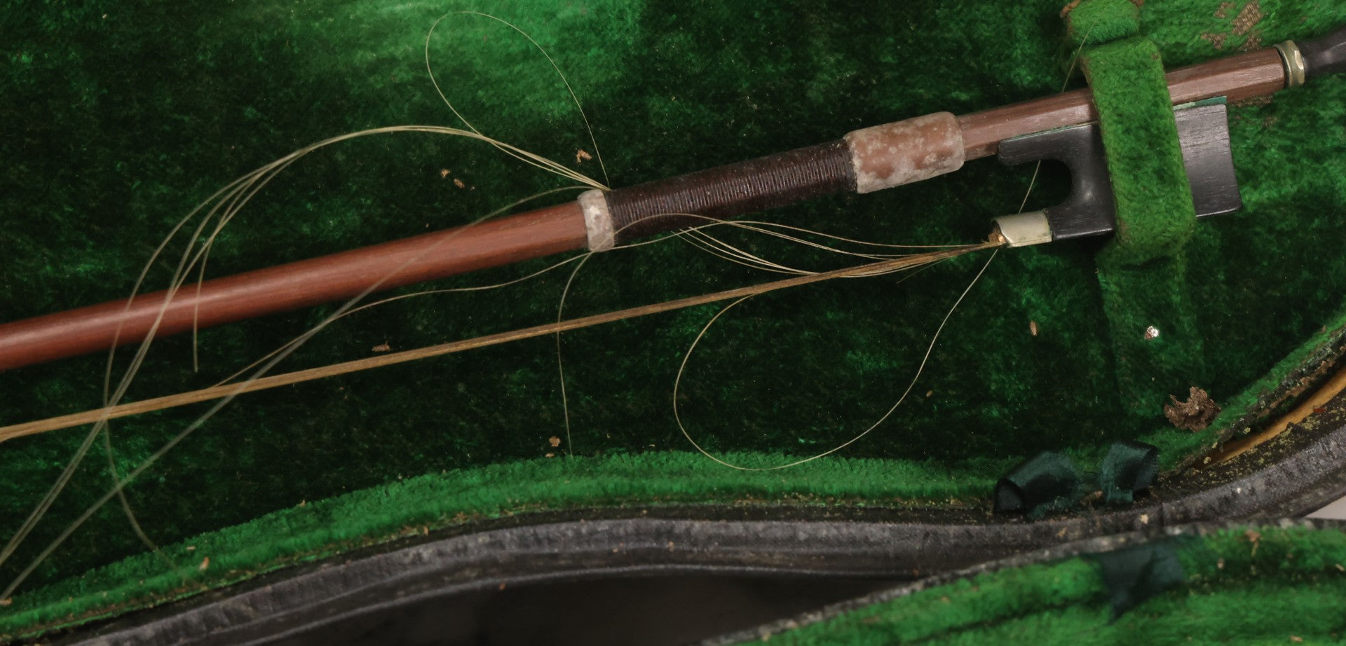 Lot 008 - Antique Violin In Case, Marked "Copy Of Antonius Stradivarius", With Bow And Accessories, As Found, In Need Of Restoration