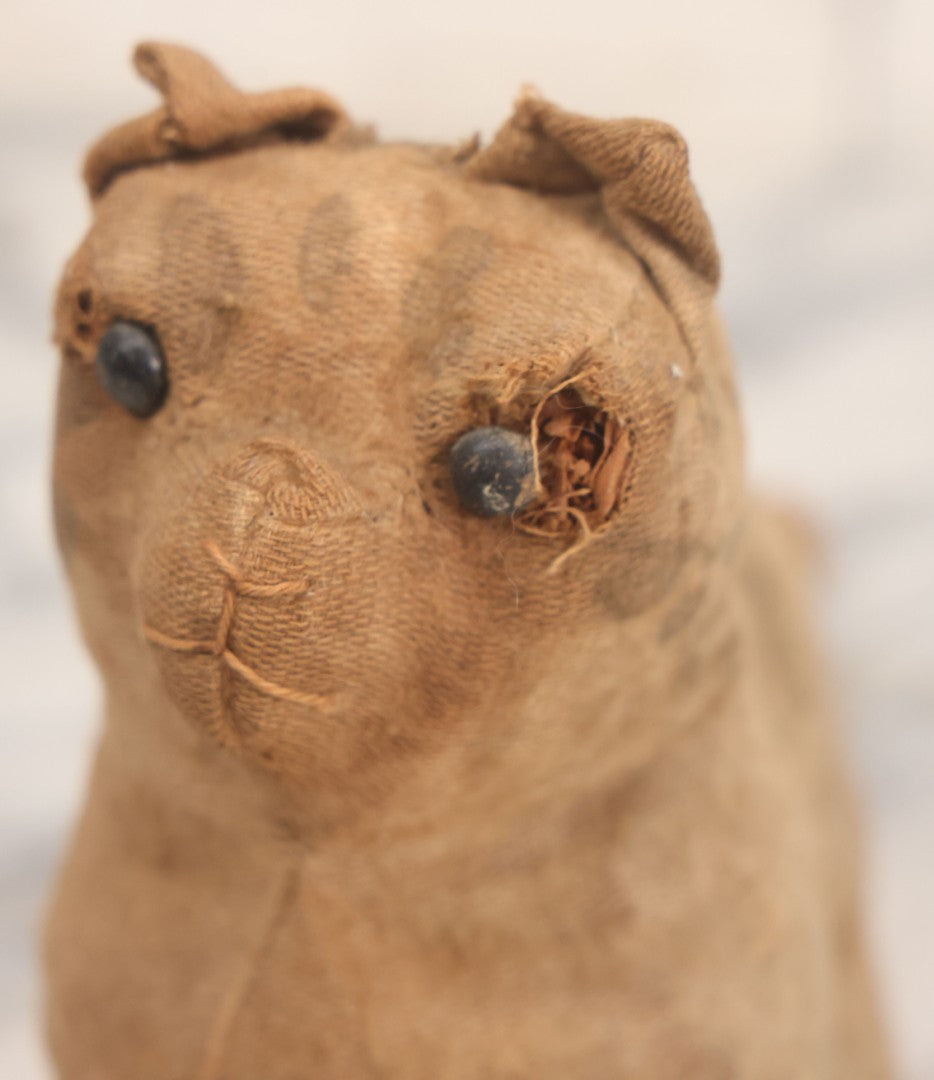 Lot 018 - Antique Straw Stuffed Cat Stuffed Animal Toy With Black Bead Eyes, Crouching Pose, Note Holes And Wear