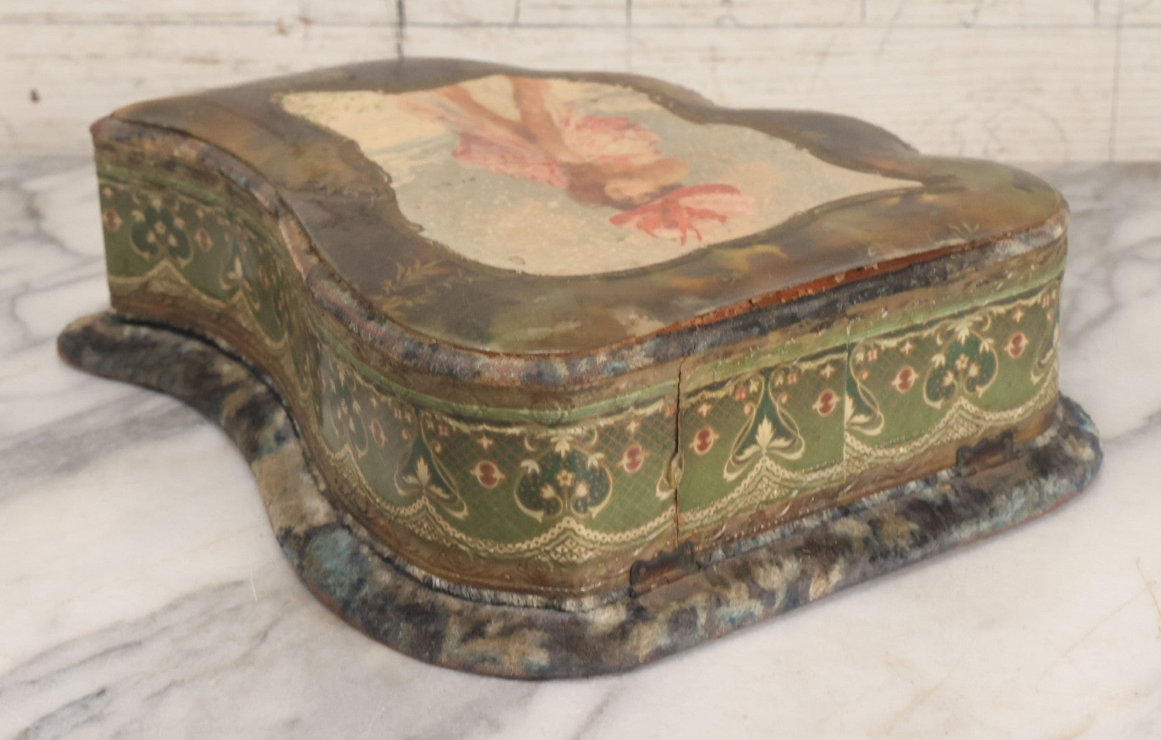 Lot 065 - Antique Victorian Celluloid Dresser Set Box With Woman In Extravagant Pink Coat, Winter Scene On Cover, Note Missing Contents, Various Wear And Tear To Cover